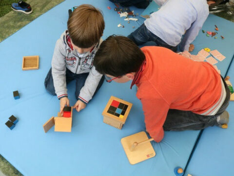 Cubo del binomio Montessori