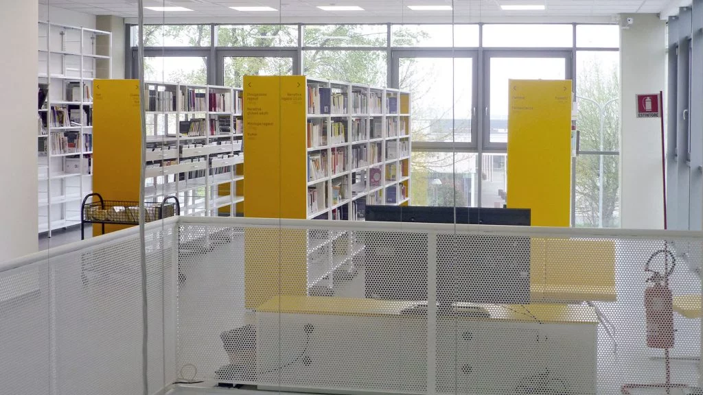 minerbio_biblioteca_05